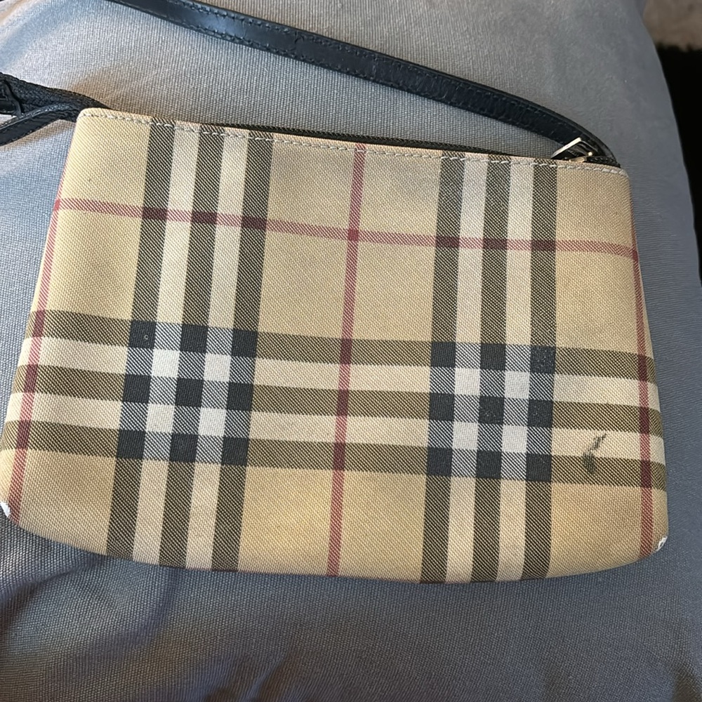 Burberry bag - Picture 2 of 12